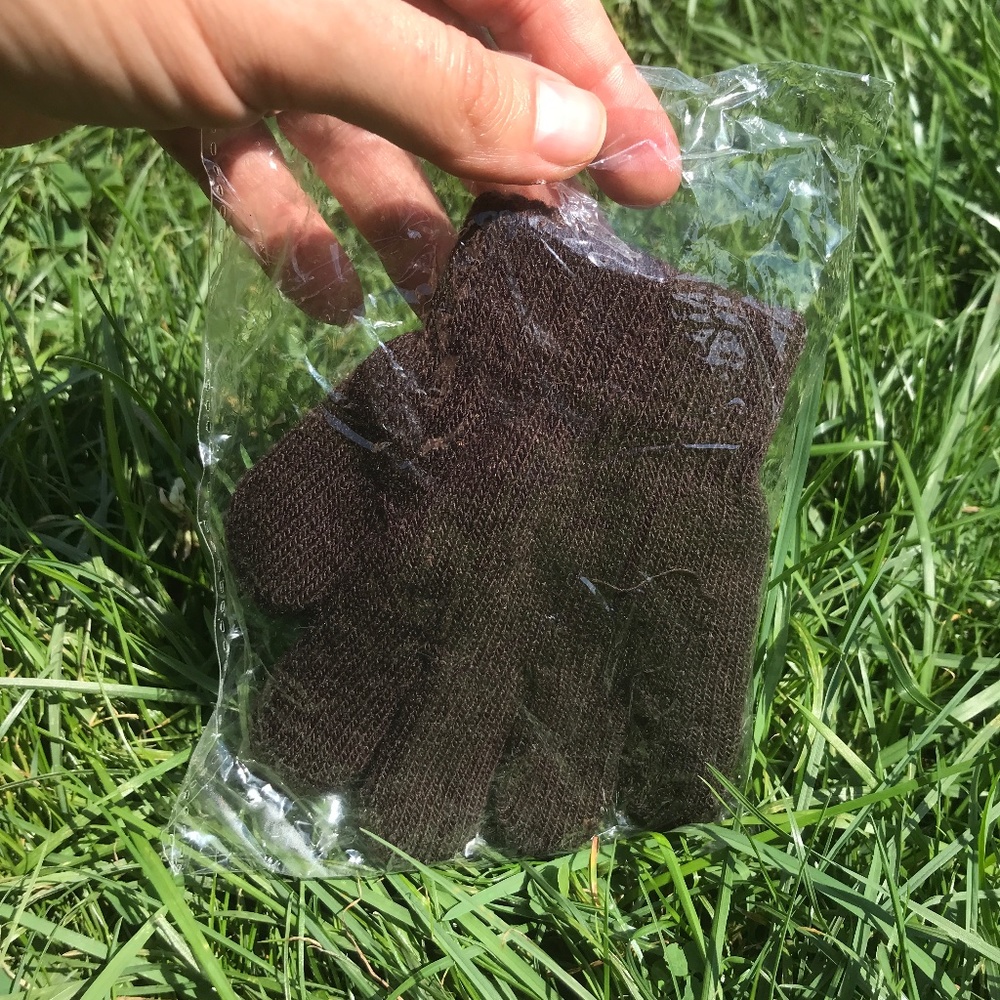 🌺FREE with Purchase-Youth Mittens